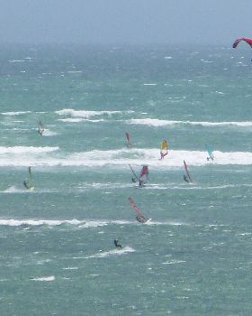 30 to 40 KNots