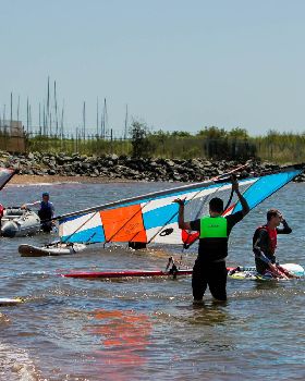 learn to windsurf