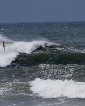 Golden Beach / Neil St