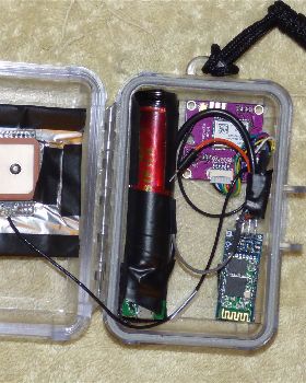Mats proto GPS in open case