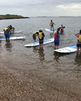 rqys try wind surf