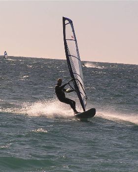 ocean reef - where did that wind come from?