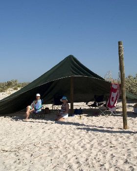 Gnaraloo beech humpy