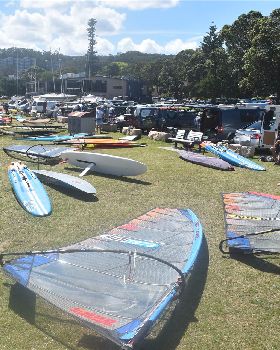 Gosford race day