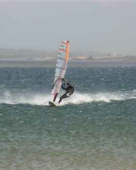 The Fast Fly-Wieght himself