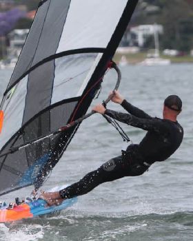 Raceboard technique