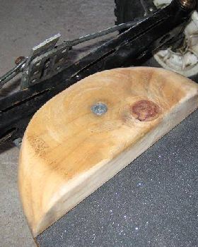 Mounting a mast base to a land/mountainboard
