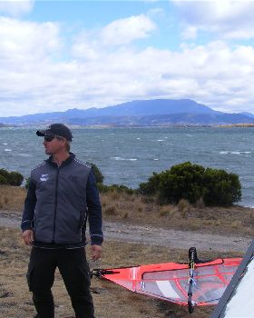 OK for Nautical Mile (just) in a SWly - 1.1 NM wide bay