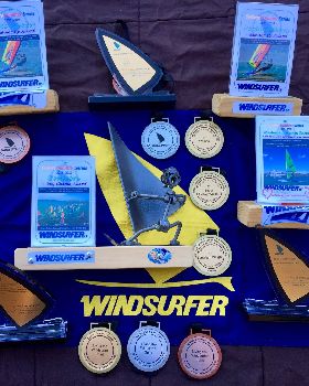 trophies and medallions sydney summer series 2018 - 2019
