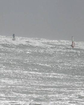 30+knots at seacliff 2/4/08