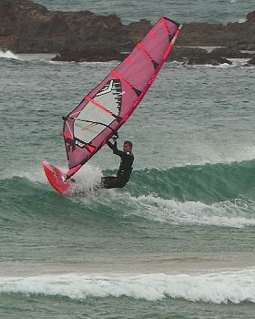 Sam Lynch freesurfing just hours before heats commence
