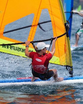 Doesn't look too unremarkable to me. Plenty of action on and off the water! Photos Rob Owe-Young BSC