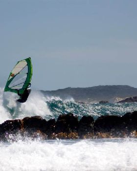 BLUFF BEACH