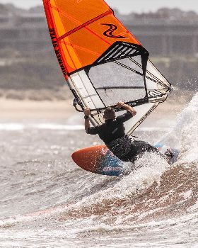 Point Danger windsurfing 19 Feb 2020