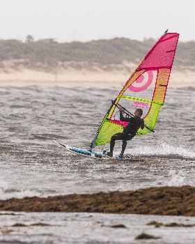 Point Danger windsurfing 19 Feb 2020
