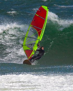 Wavesailing