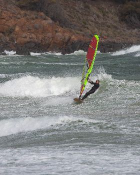 Wavesailing