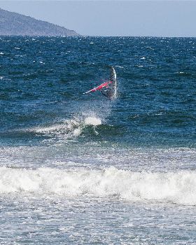 Wavesailing