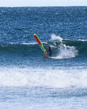 Wavesailing