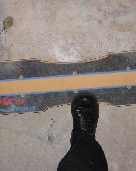 Full lock on a mountainboard/land sailing board