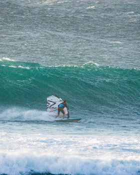 Wednesday 28th Oct 2020.? Aloysius Parker Photography, aloysiusparkerkite Instagram.