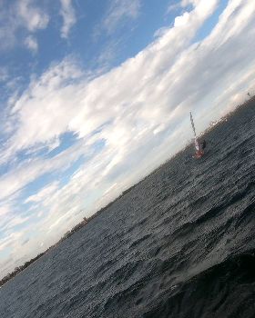 WindFoiling with Friends