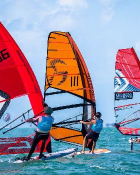 Bris Vegas Windfoil Pro