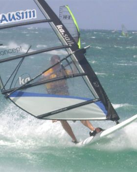 30 - 35 Knot day at Kanaha