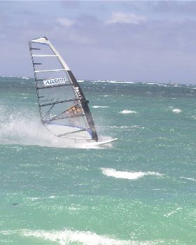 30 - 35 Knot day at Kanaha