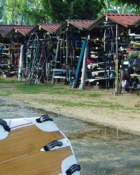 Singapore windsurfing facilities