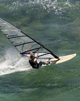 Blazing over the reef