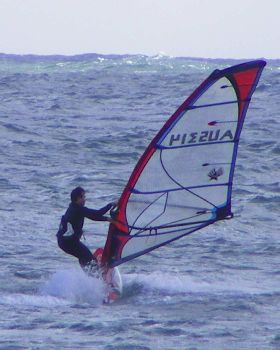Gybing at sharkies