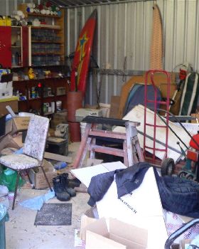 Elmos disaster area (shed