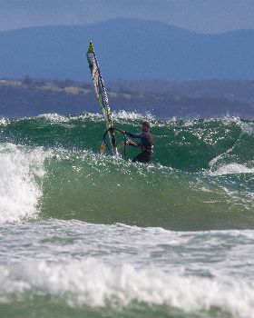 Wavesailing