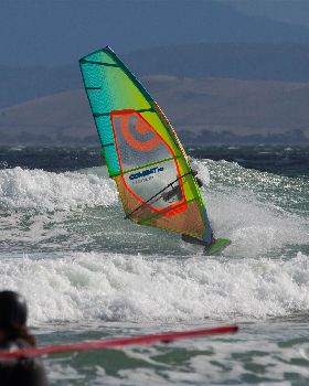 Wavesailing