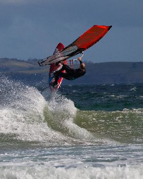 Wavesailing