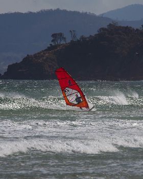 Wavesailing