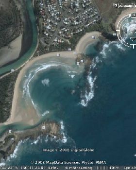 Tomakin - epic wavesailing reported in southerlies
