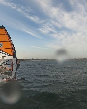 WindFoiling with Friends