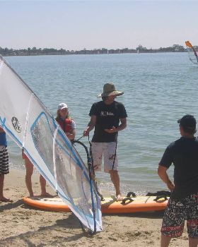 Barmera windsurf demo
