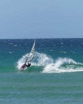 Wavesailing small Currumbin