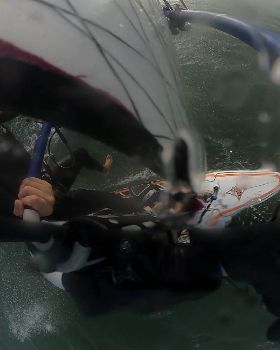 footOutCrash