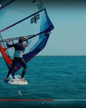 Gybe foil 5 flip