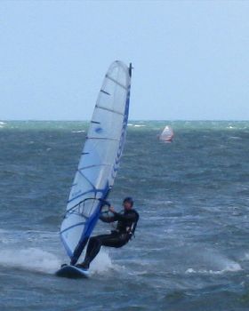 20sep08 Great action @ Elwood beach