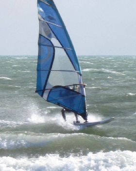 20sep08 Great action @ Elwood beach