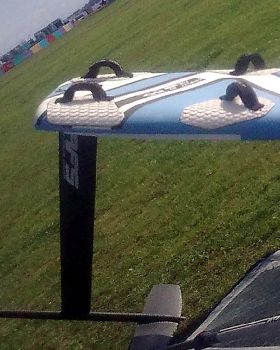 AHD Compact 83 wing position