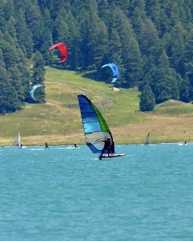 Windsurfing