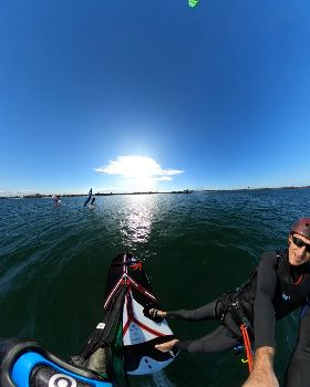 Early Spring day at the end of Winter 2022 with a lot of sails and wings out