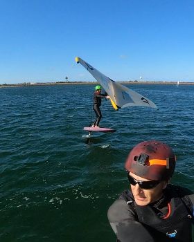 Early Spring day at the end of Winter 2022 with a lot of sails and wings out