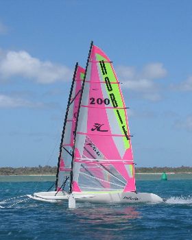 04 Almost foiling